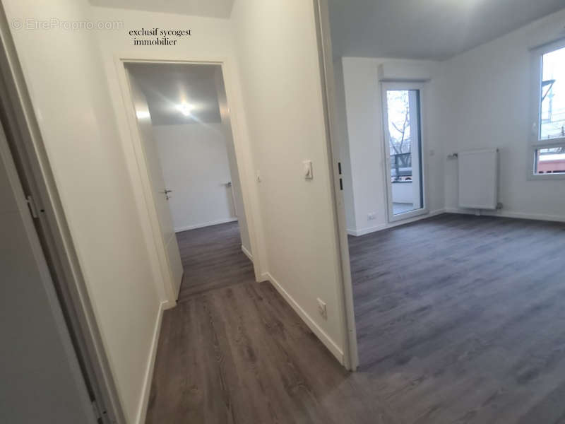 Appartement à ROMAINVILLE