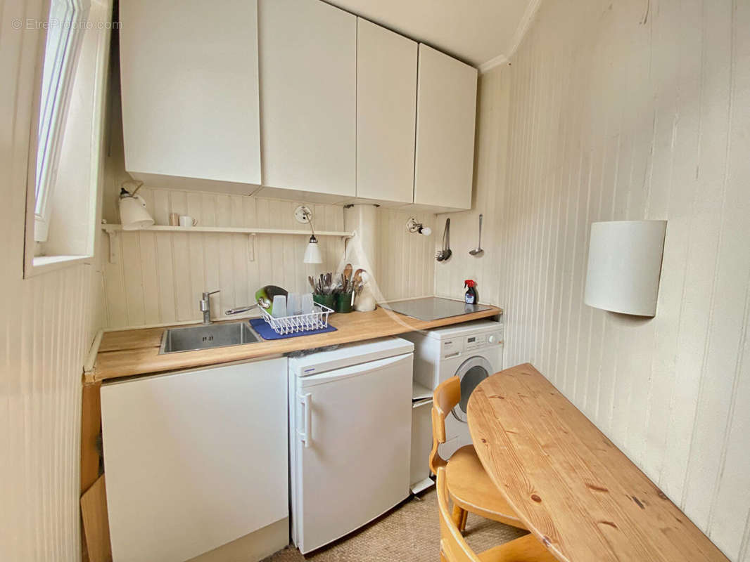 Appartement à PARIS-10E