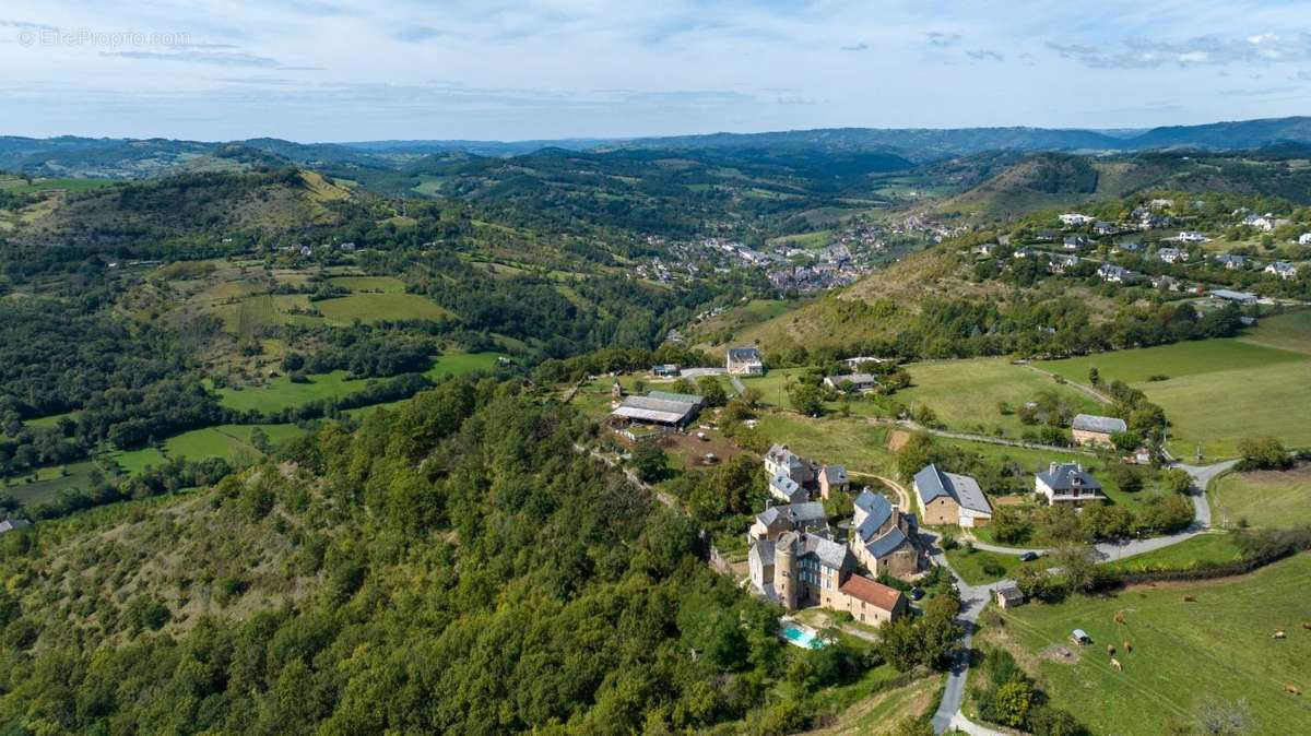 Maison à MARCILLAC-VALLON