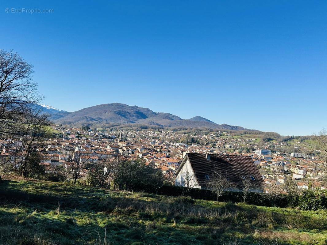 Terrain à SAINT-GIRONS