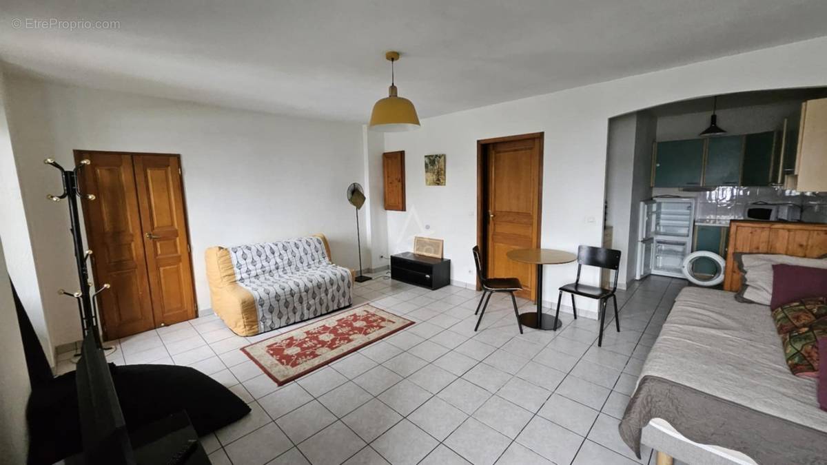 Appartement à ALBERTVILLE