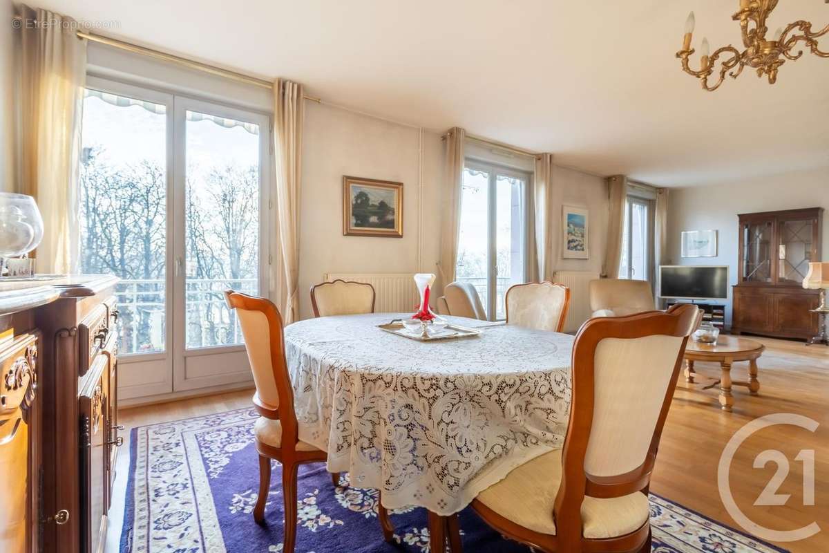 Appartement à VICHY