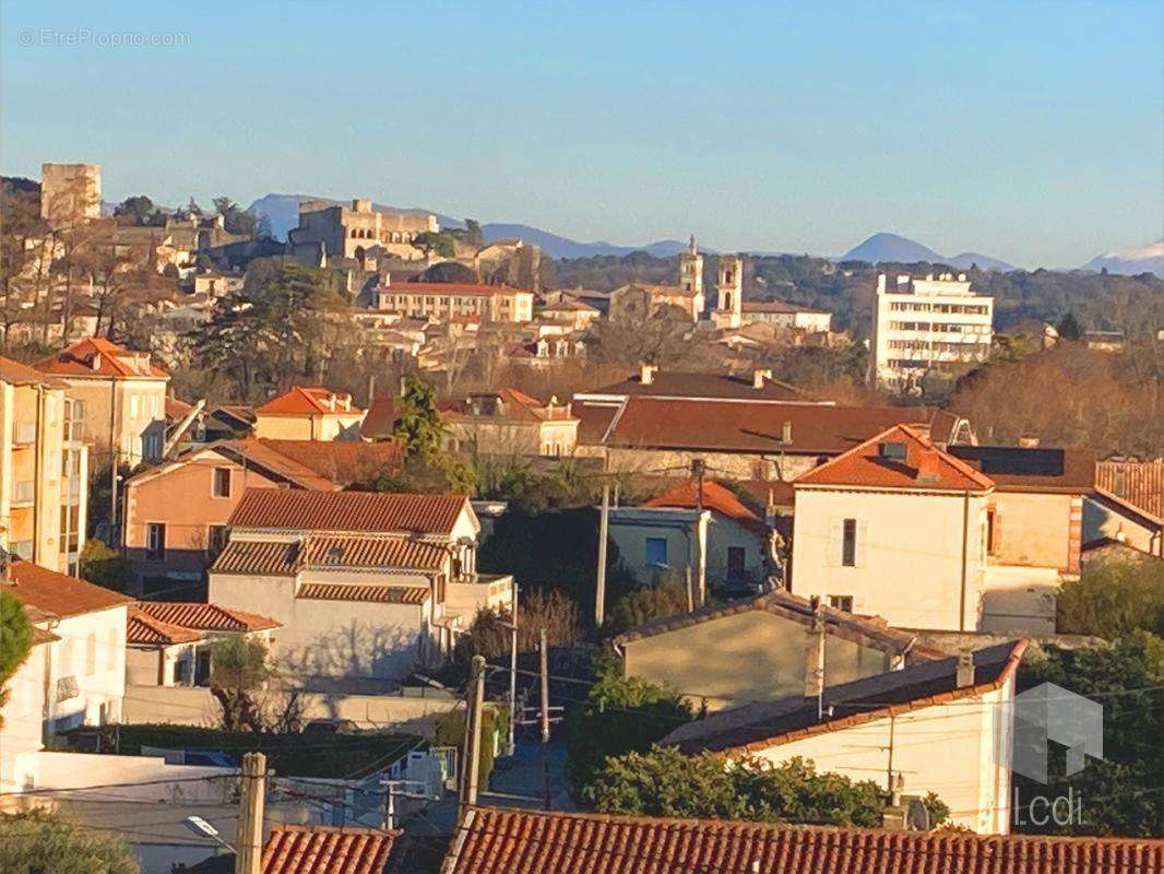 Appartement à MONTELIMAR