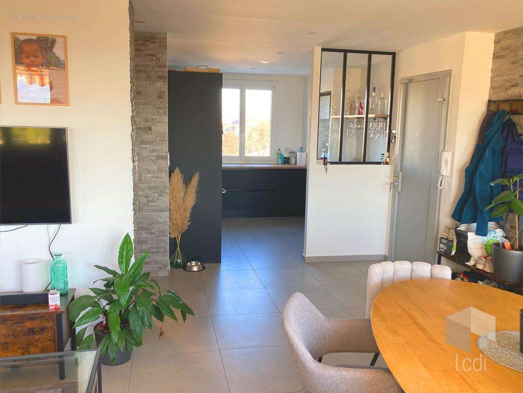 Appartement à MONTELIMAR