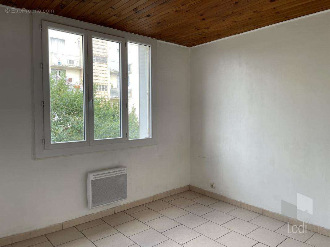 Appartement à MONTELIMAR