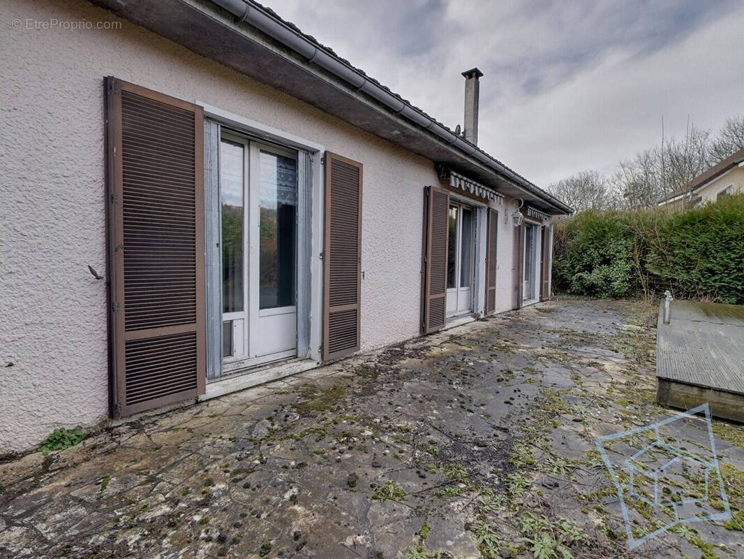 Maison à CHEVREUSE