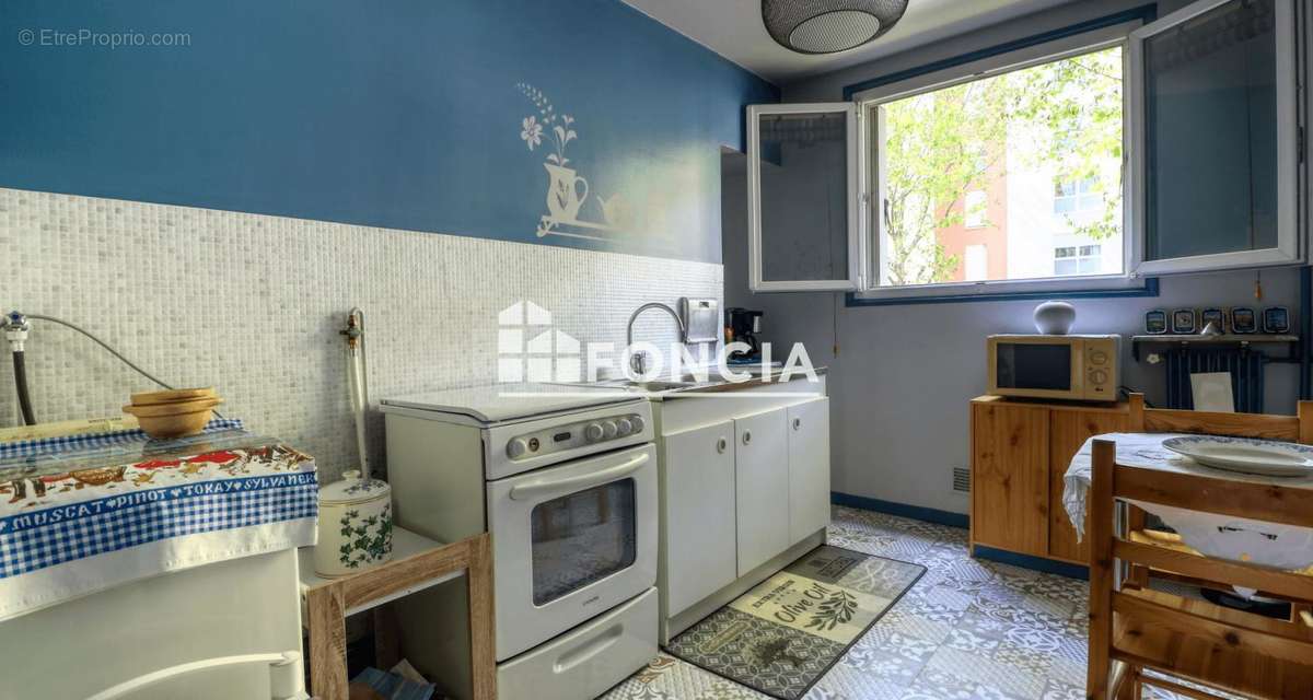 Appartement à IVRY-SUR-SEINE