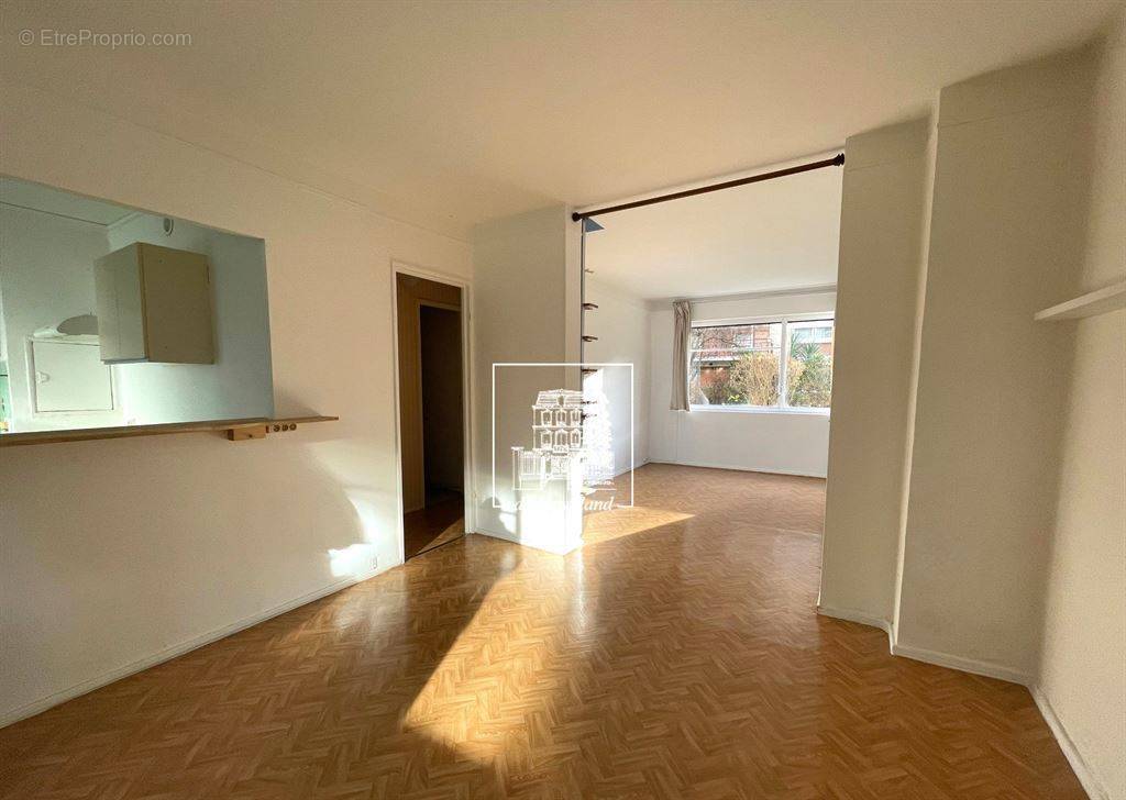 Appartement à BOULOGNE-BILLANCOURT