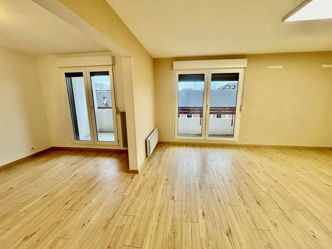 Appartement à THONON-LES-BAINS