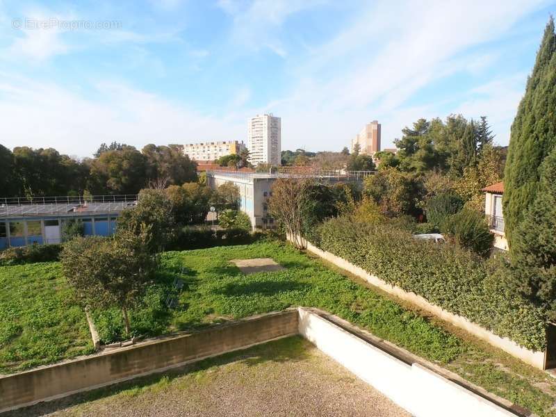 Appartement à MARSEILLE-11E