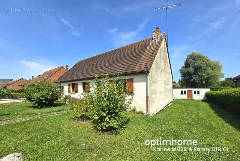 Maison à LE NOUVION-EN-THIERACHE