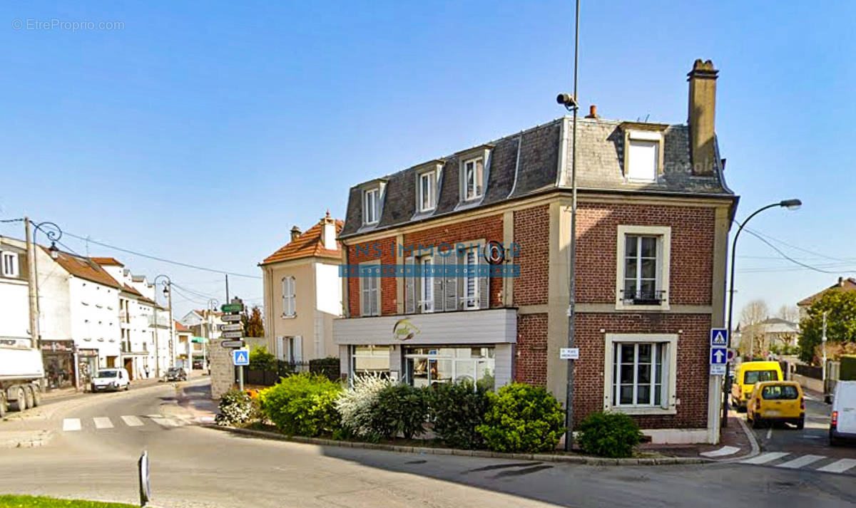 Appartement à MAISONS-LAFFITTE