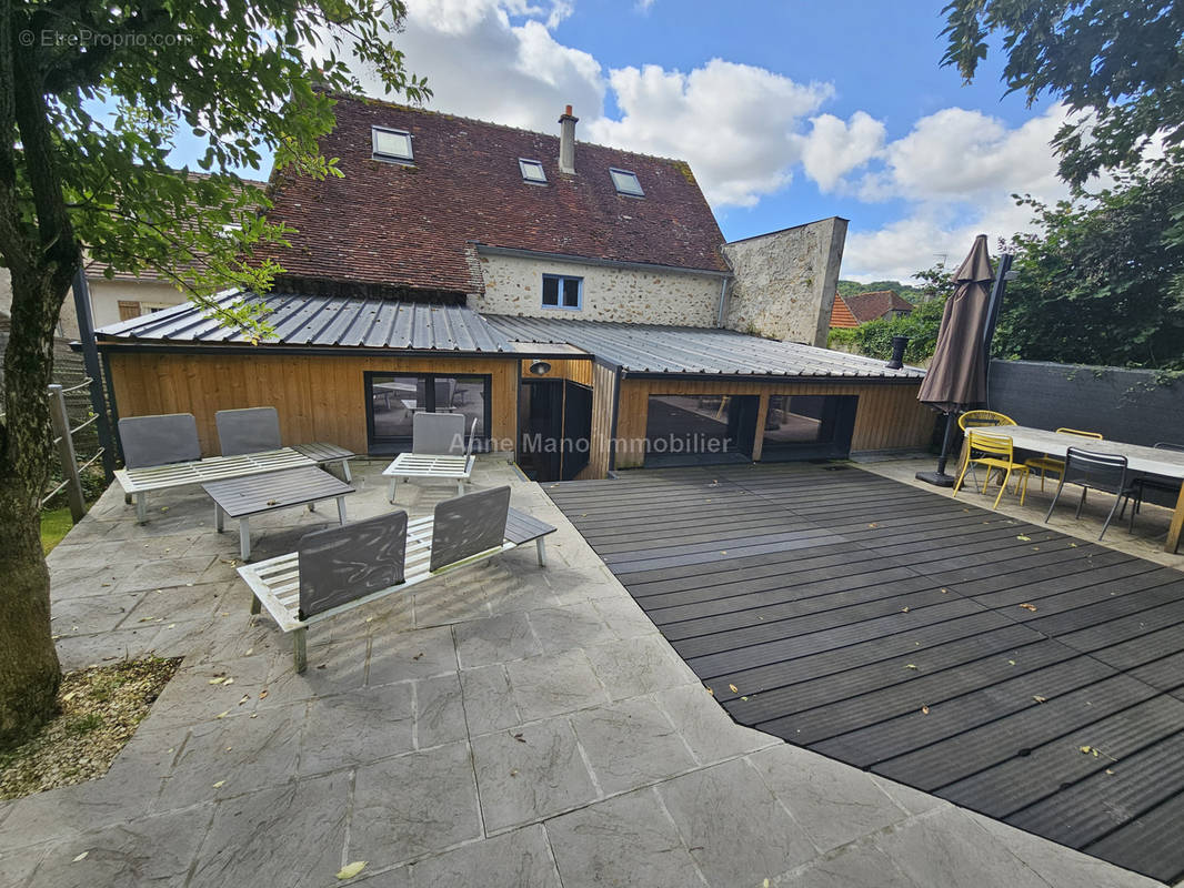 Maison à VILLENEUVE-SUR-BELLOT