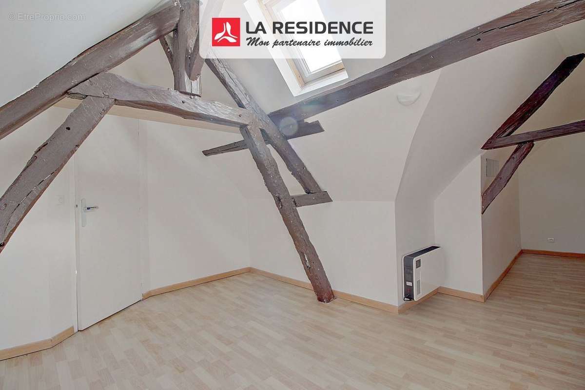 Appartement à BONNIERES-SUR-SEINE