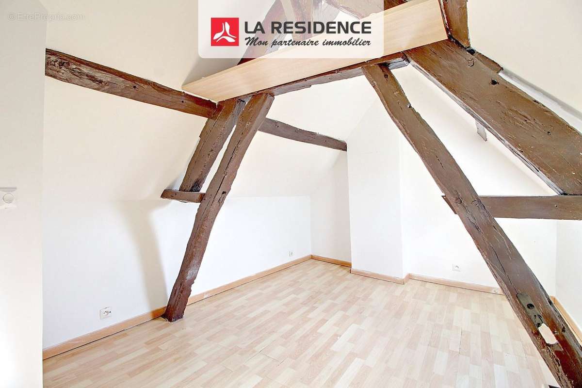 Appartement à BONNIERES-SUR-SEINE