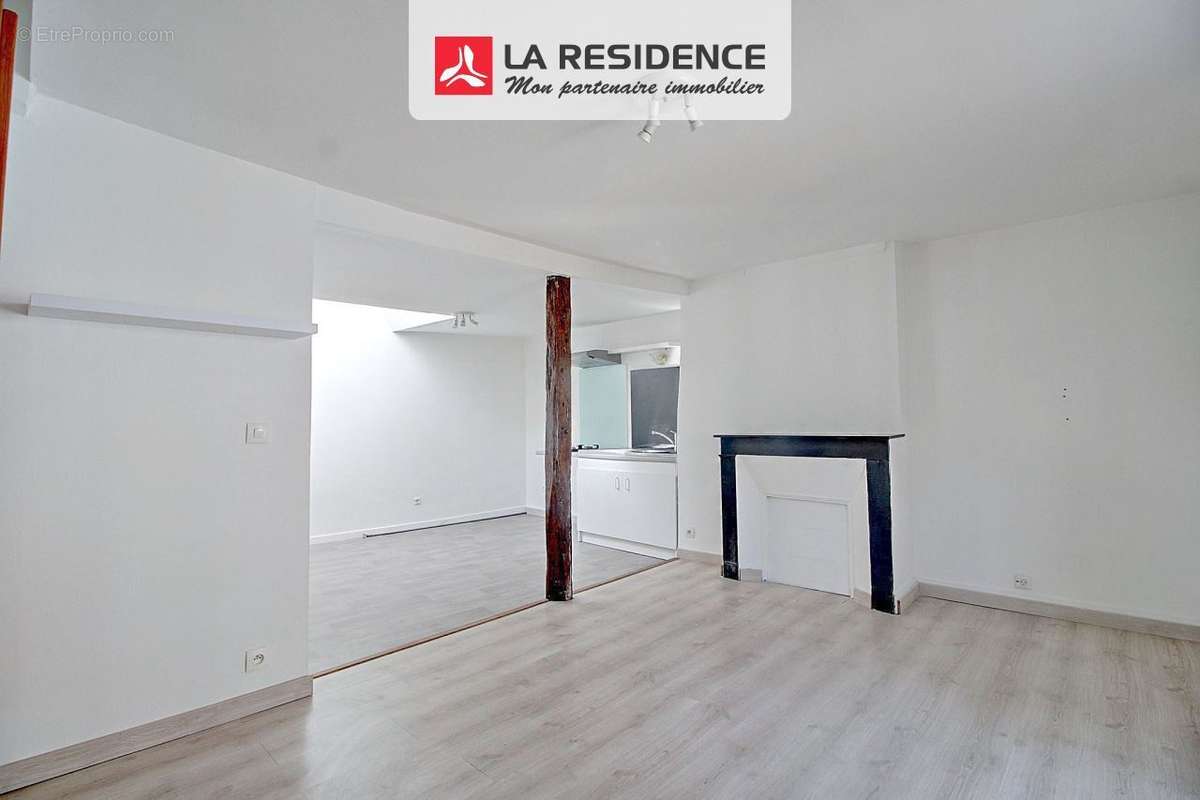 Appartement à BONNIERES-SUR-SEINE