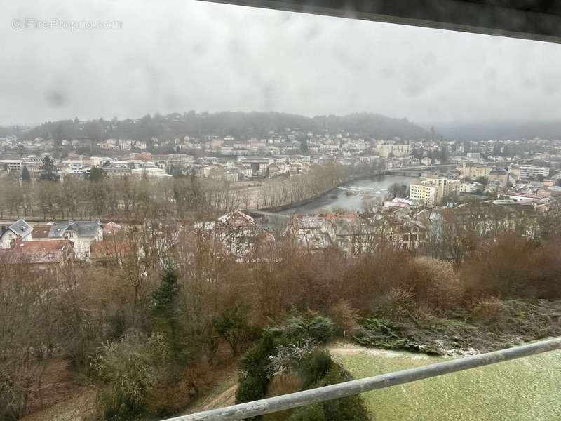 Appartement à CHANTRAINE