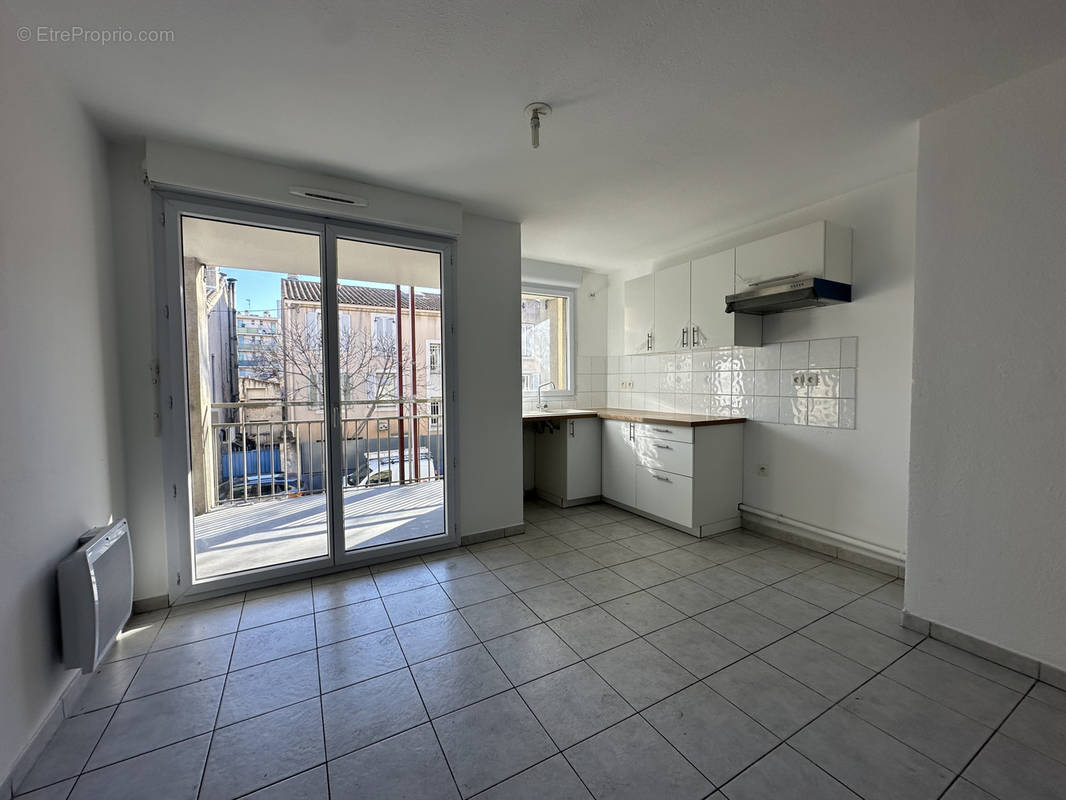 Appartement à MARSEILLE-13E