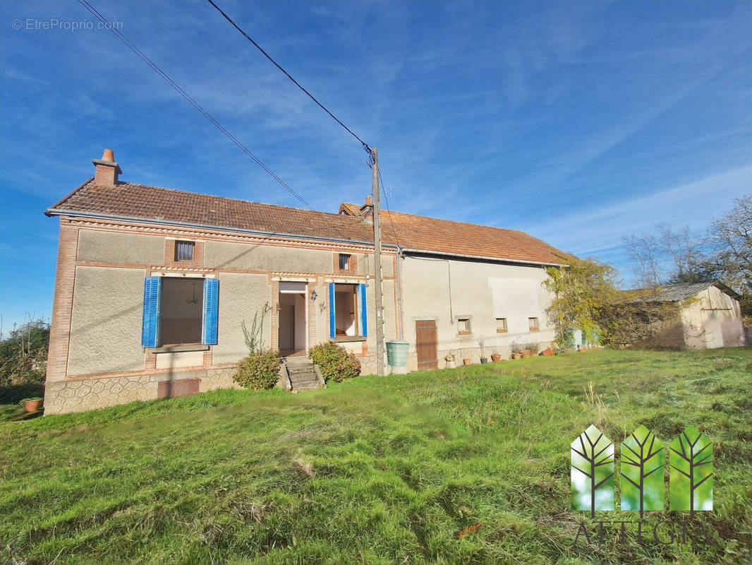 Maison à BUSSIERE-SAINT-GEORGES