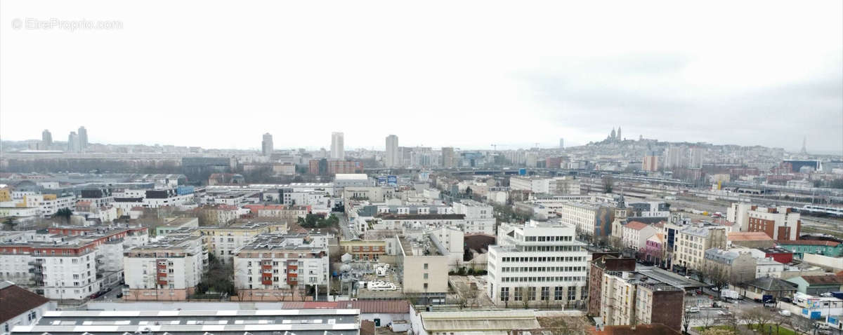 Appartement à SAINT-DENIS