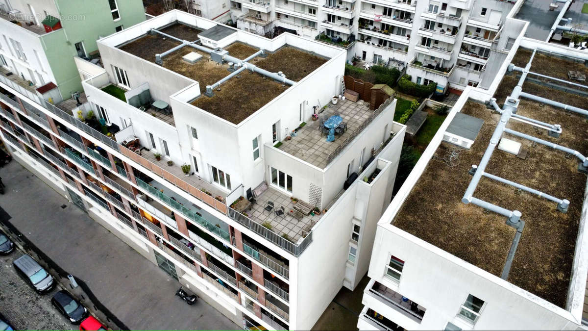 Appartement à SAINT-DENIS