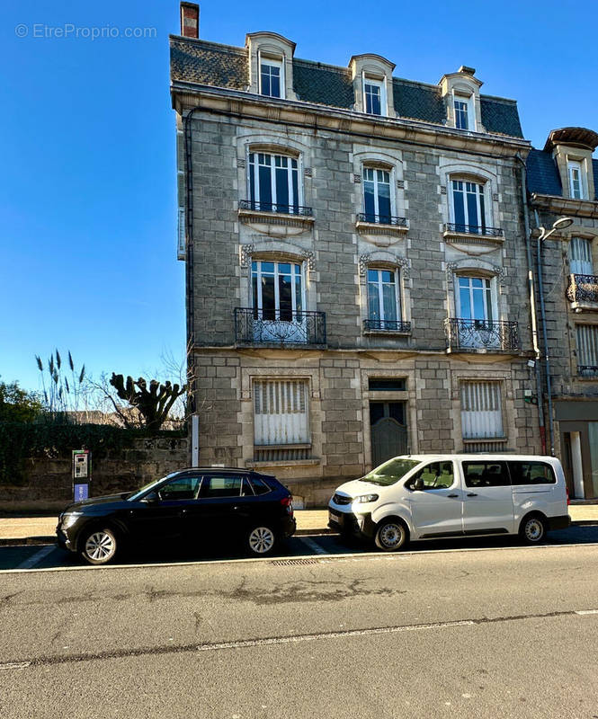 Appartement à BRIVE-LA-GAILLARDE