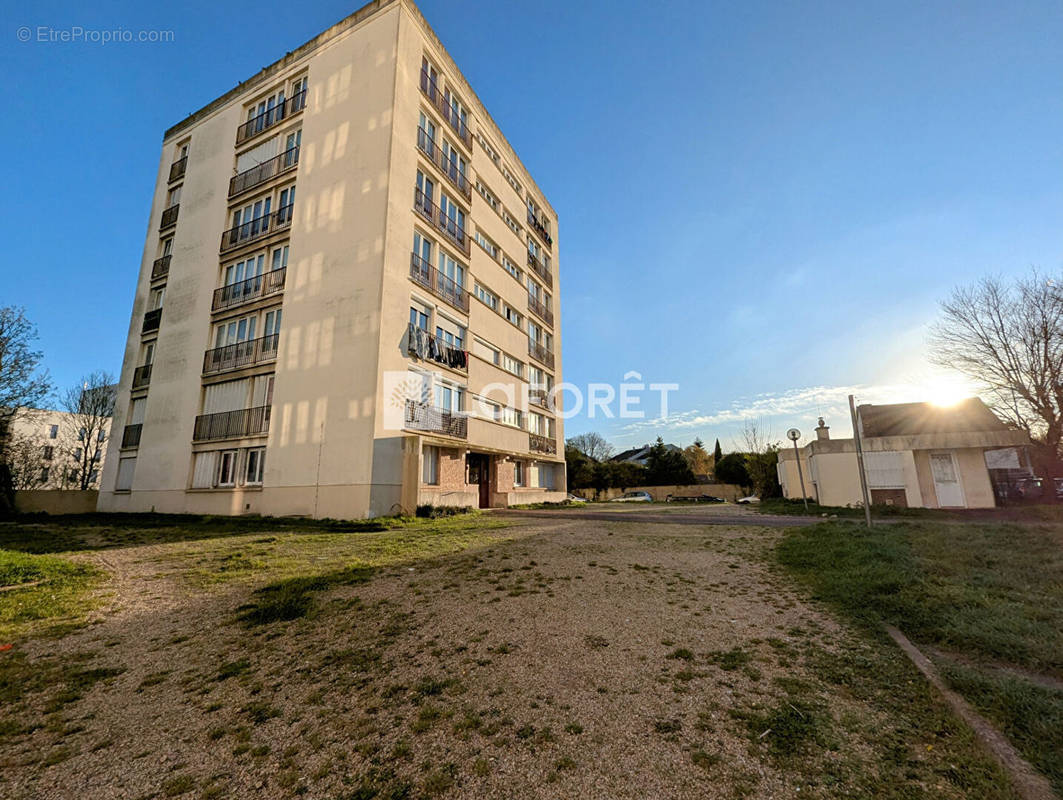 Appartement à VILLIERS-LE-BEL