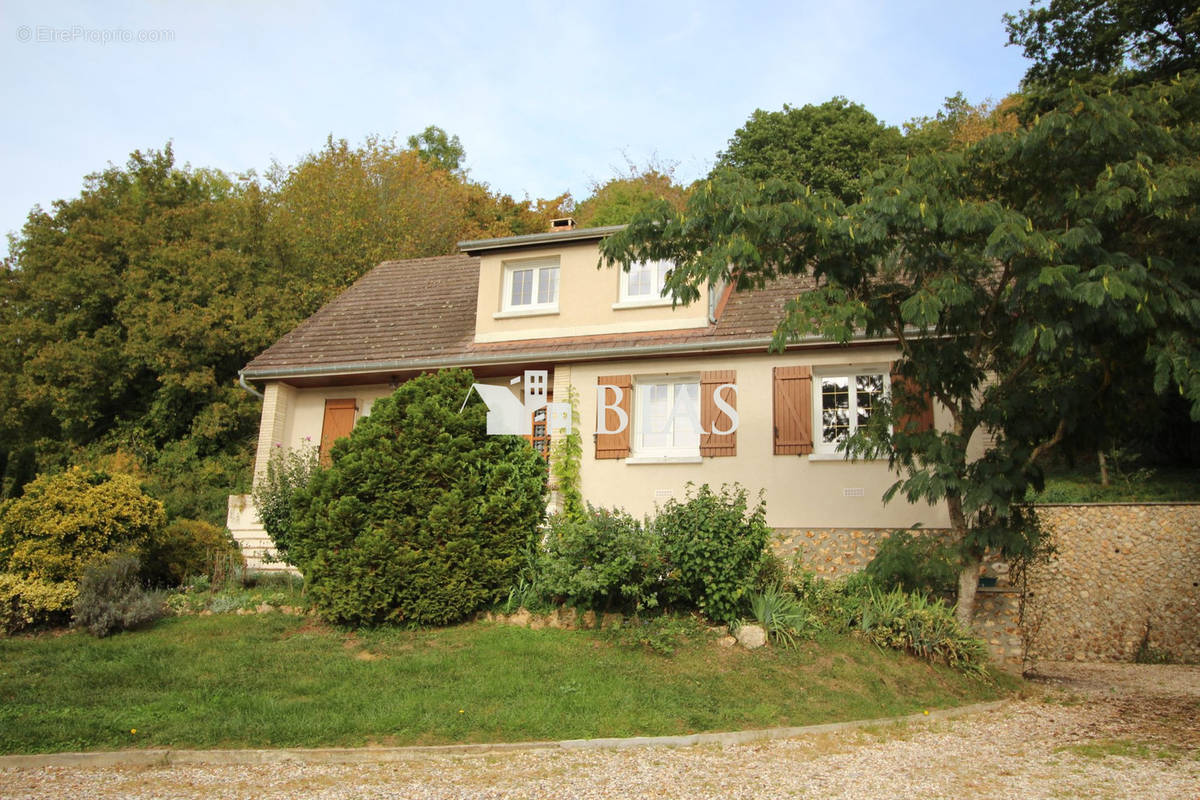 Maison à BEAUMONT-LE-ROGER