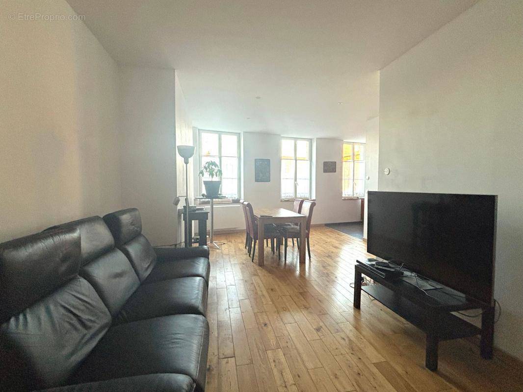 Appartement à COMPIEGNE