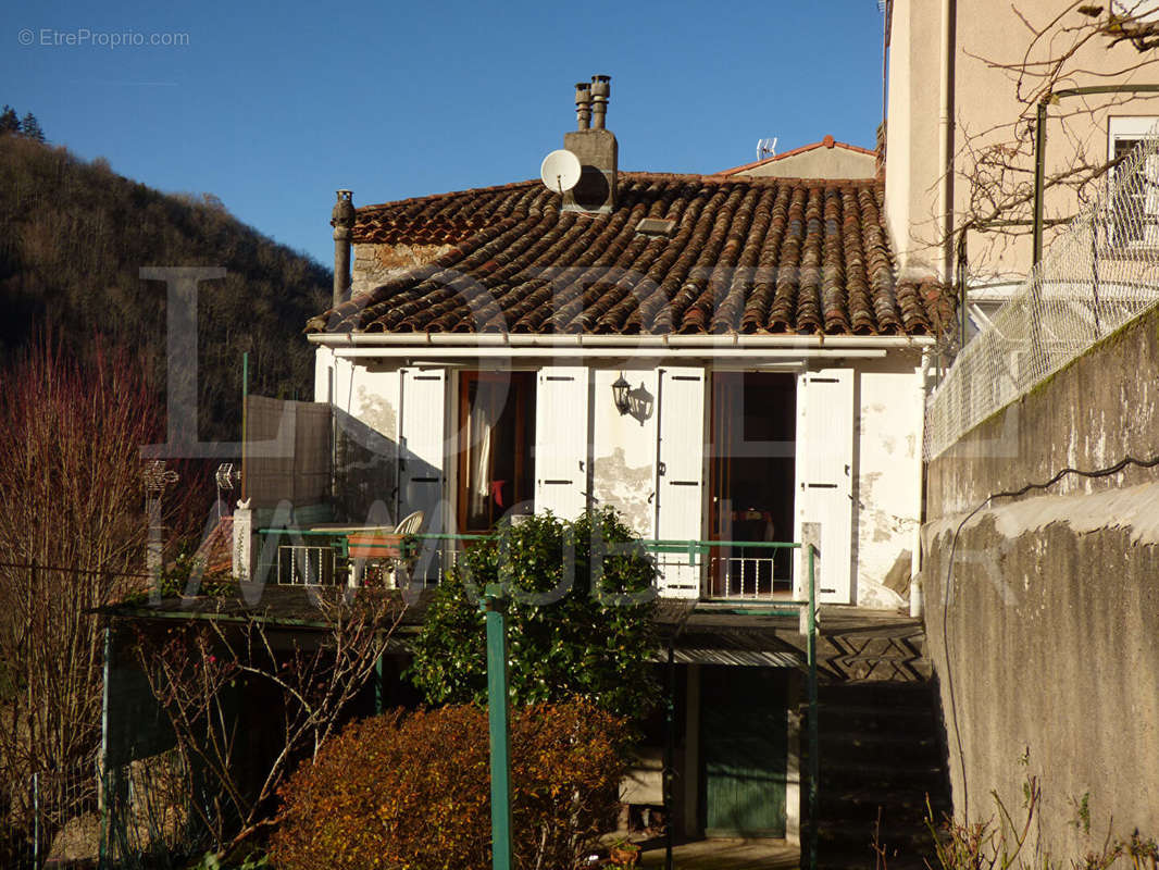 Maison à AUSSILLON