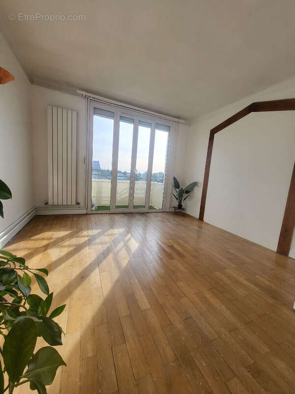 Appartement à MAISONS-LAFFITTE