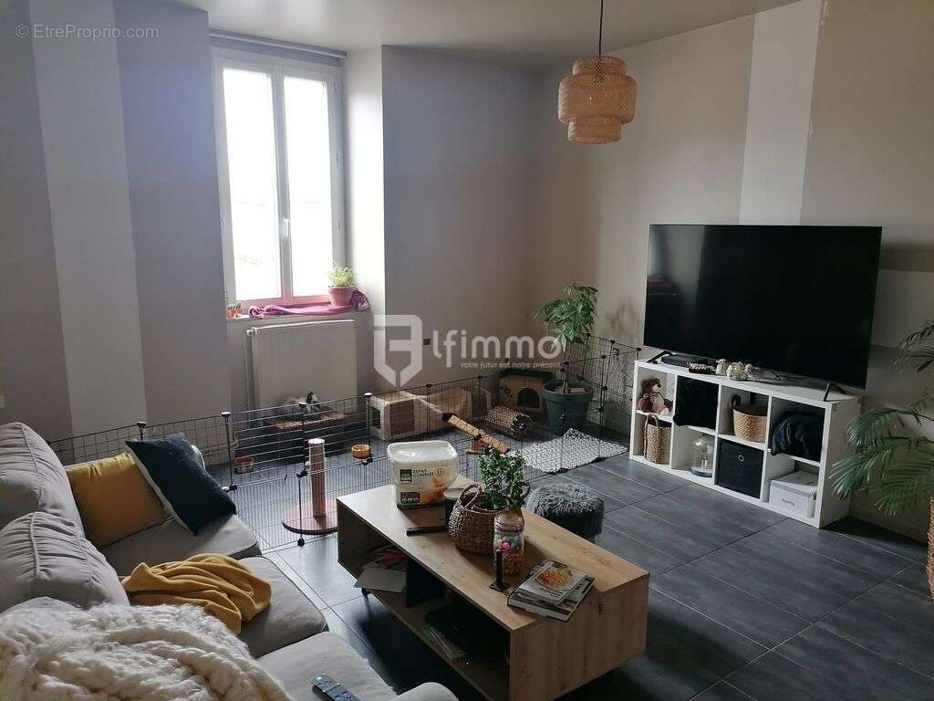 Appartement à VIC-EN-BIGORRE