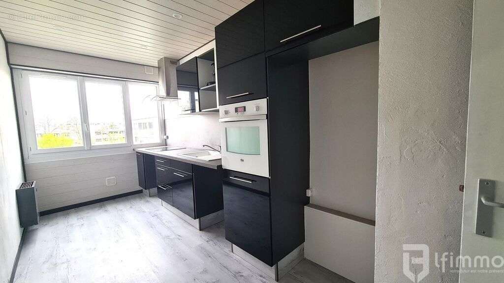 Appartement à CHENNEVIERES-SUR-MARNE