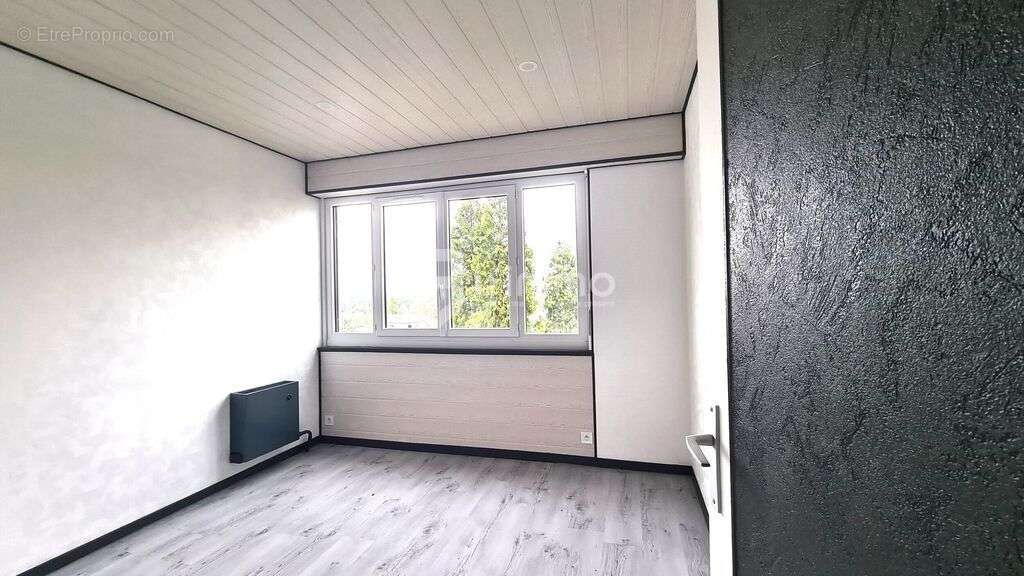 Appartement à CHENNEVIERES-SUR-MARNE