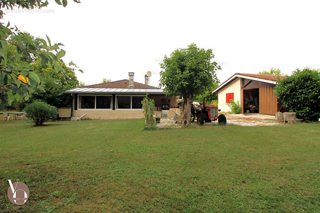 Maison à AVENSAN