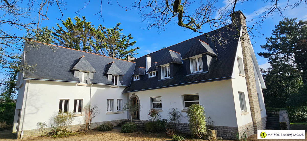 Maison à PONT-AVEN