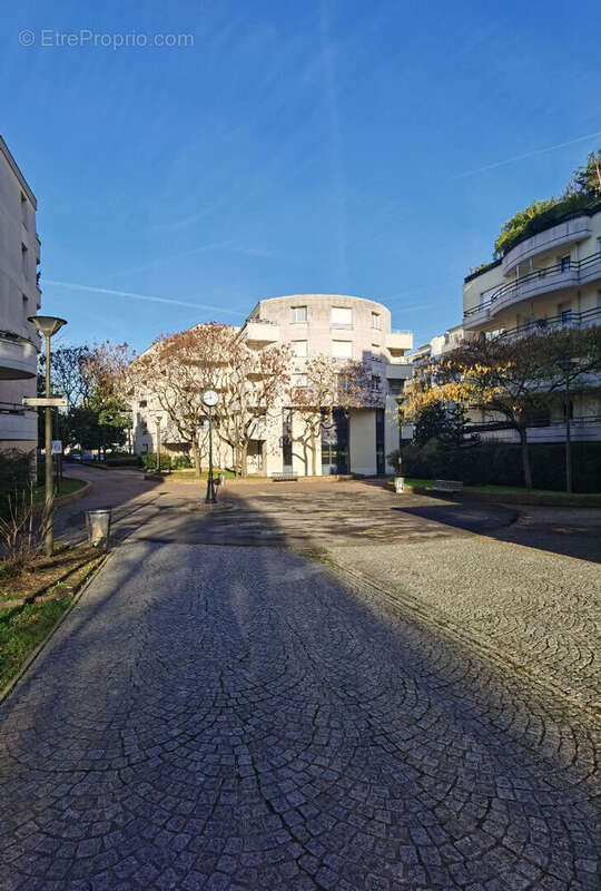 Appartement à ROSNY-SOUS-BOIS