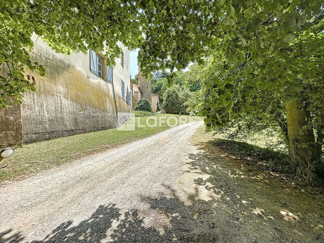 Appartement à CURIS-AU-MONT-D&#039;OR