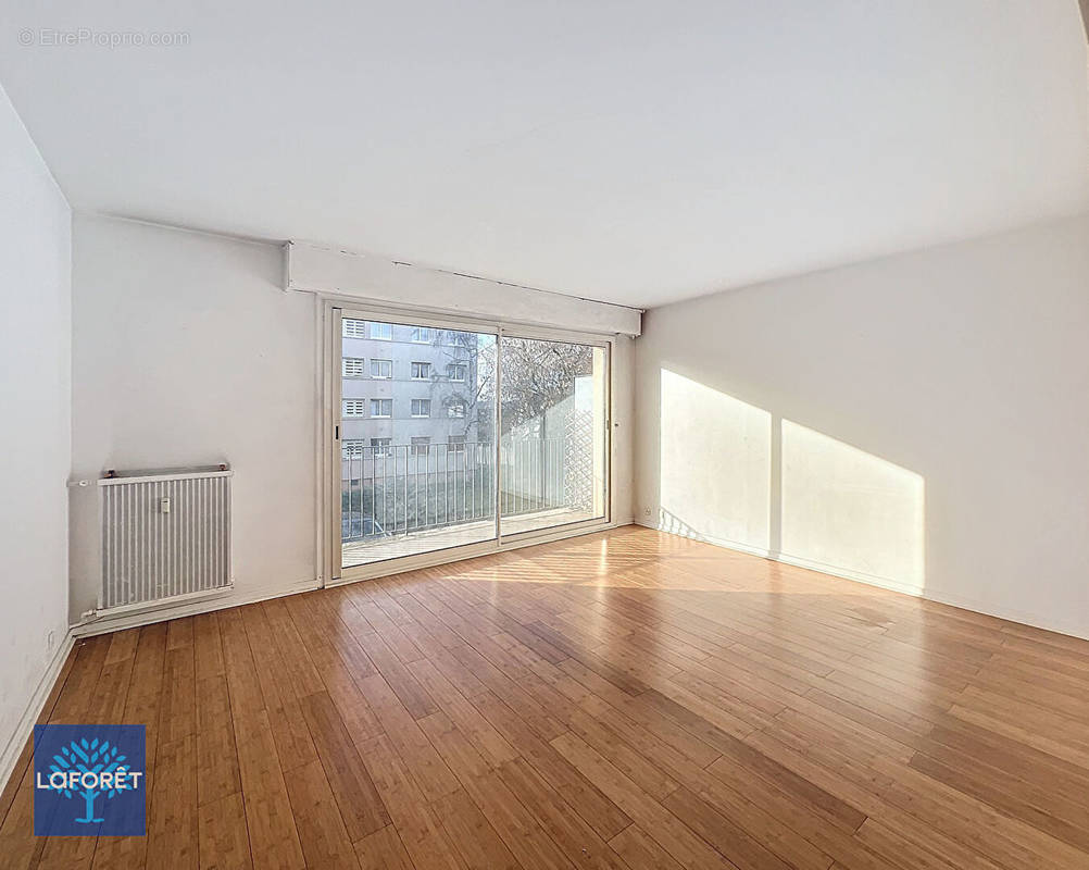 Appartement à SOISY-SUR-SEINE