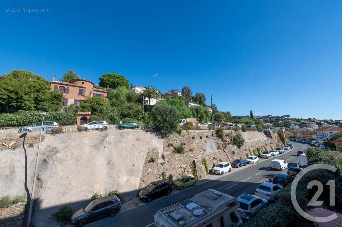 Appartement à LE LAVANDOU