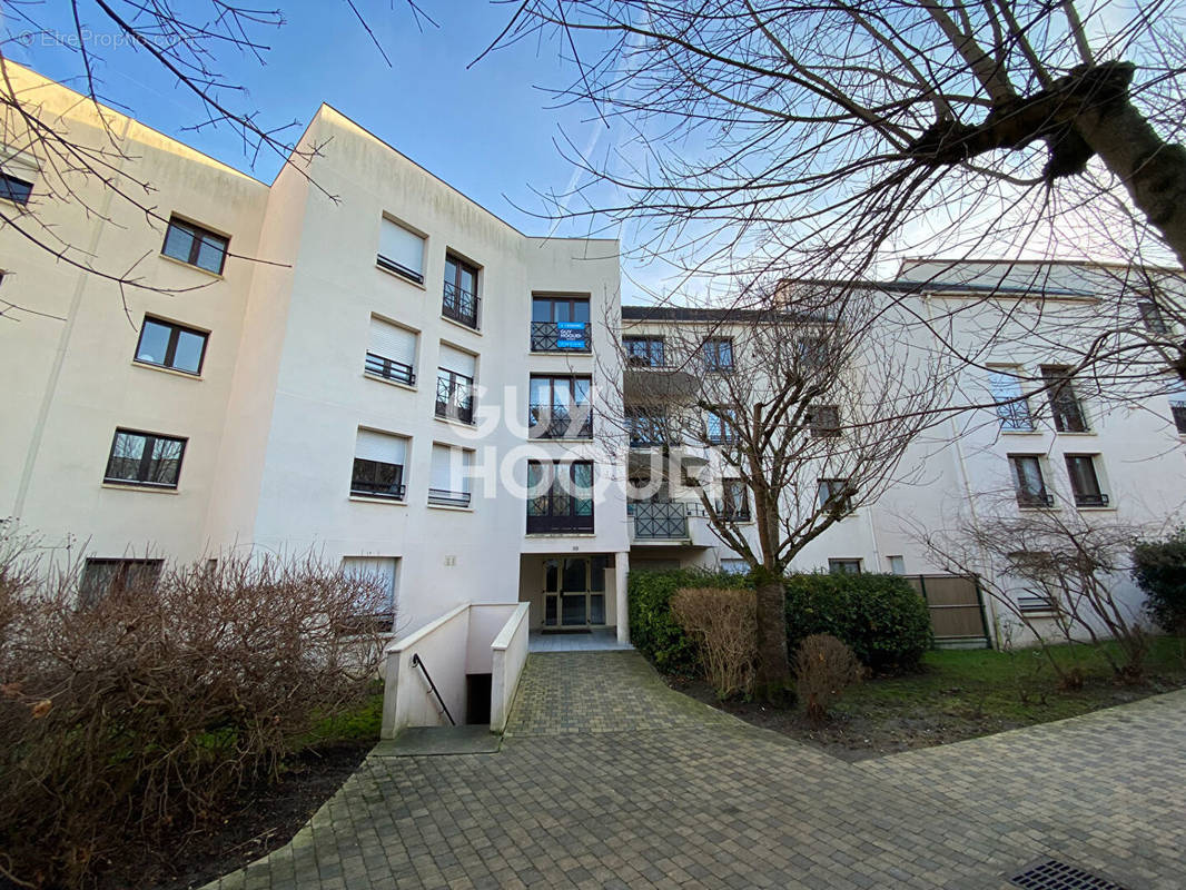 Appartement à ERMONT