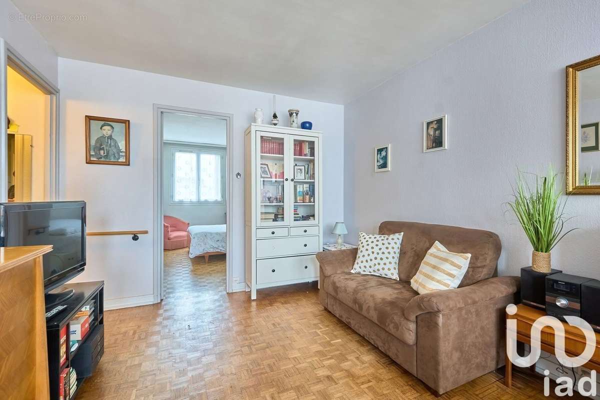 Photo 6 - Appartement à ASNIERES-SUR-SEINE