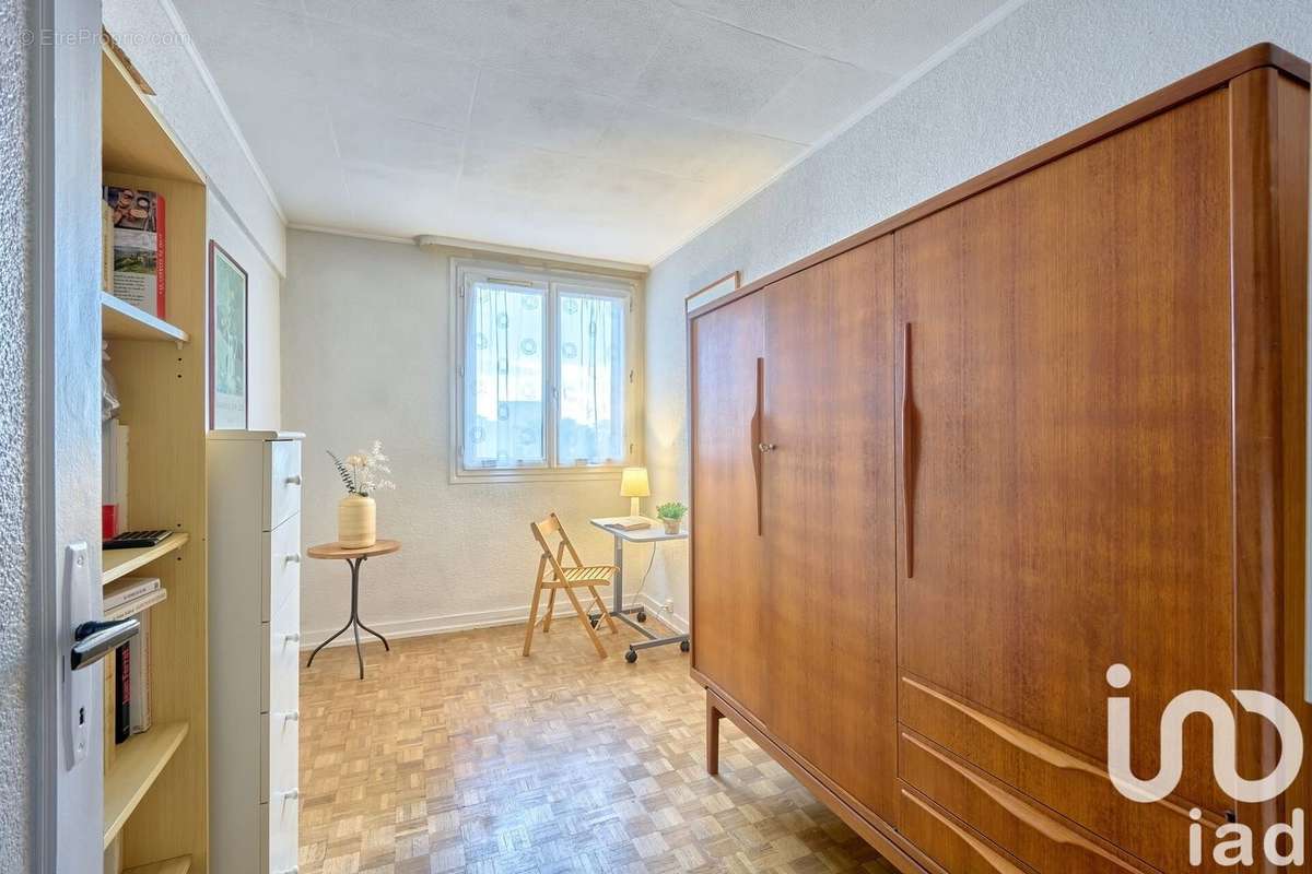 Photo 8 - Appartement à ASNIERES-SUR-SEINE