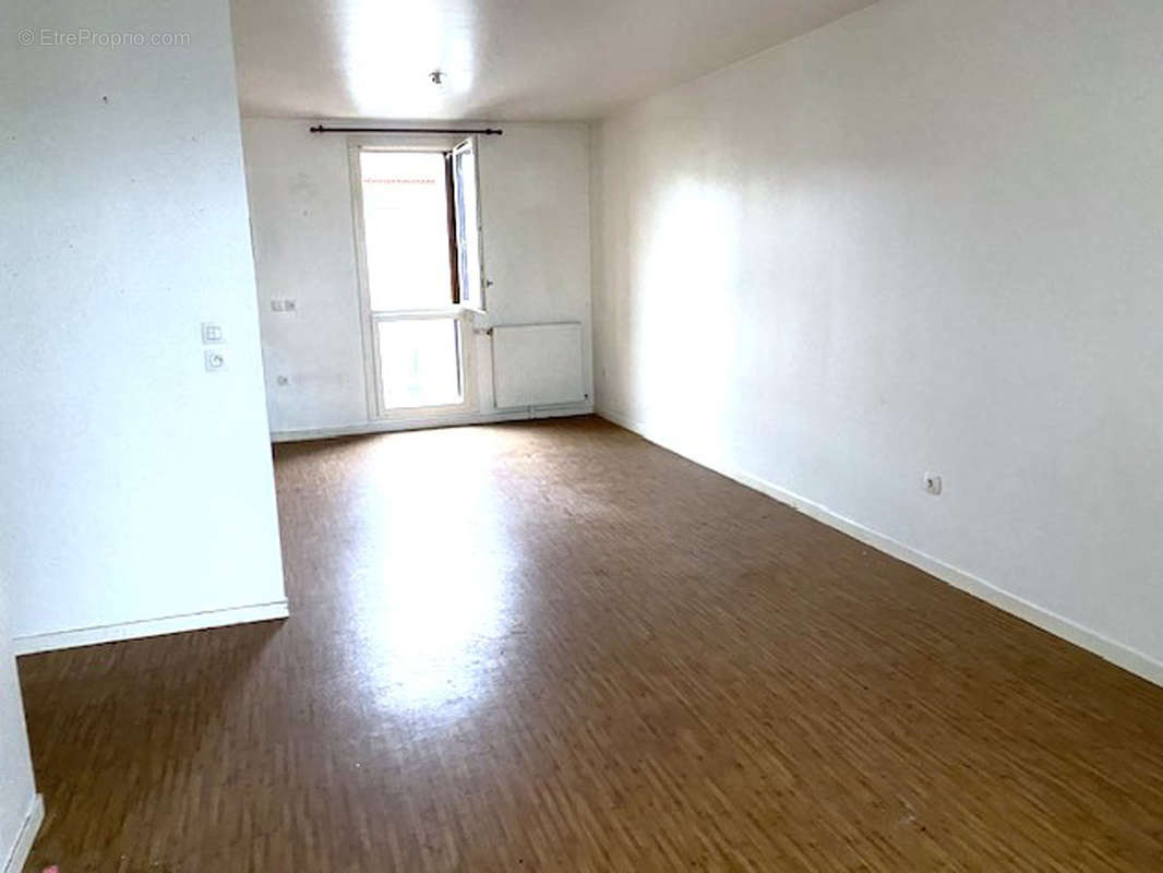 Appartement à PIERREFITTE-SUR-SEINE