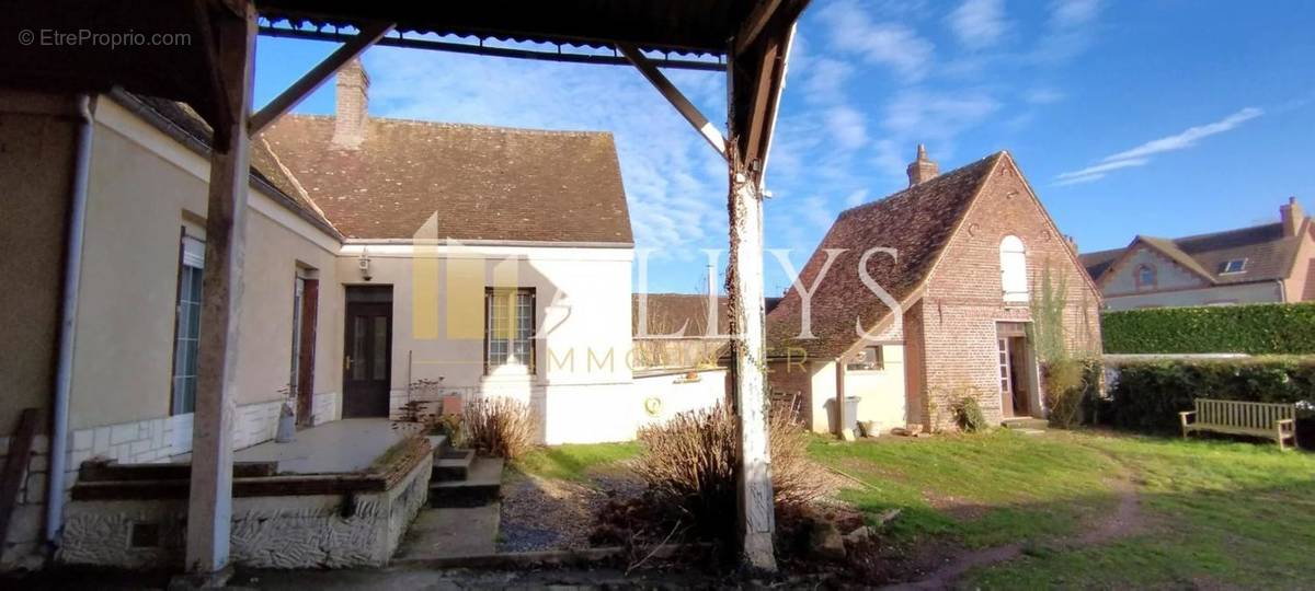 Maison à CHAUMONT-EN-VEXIN