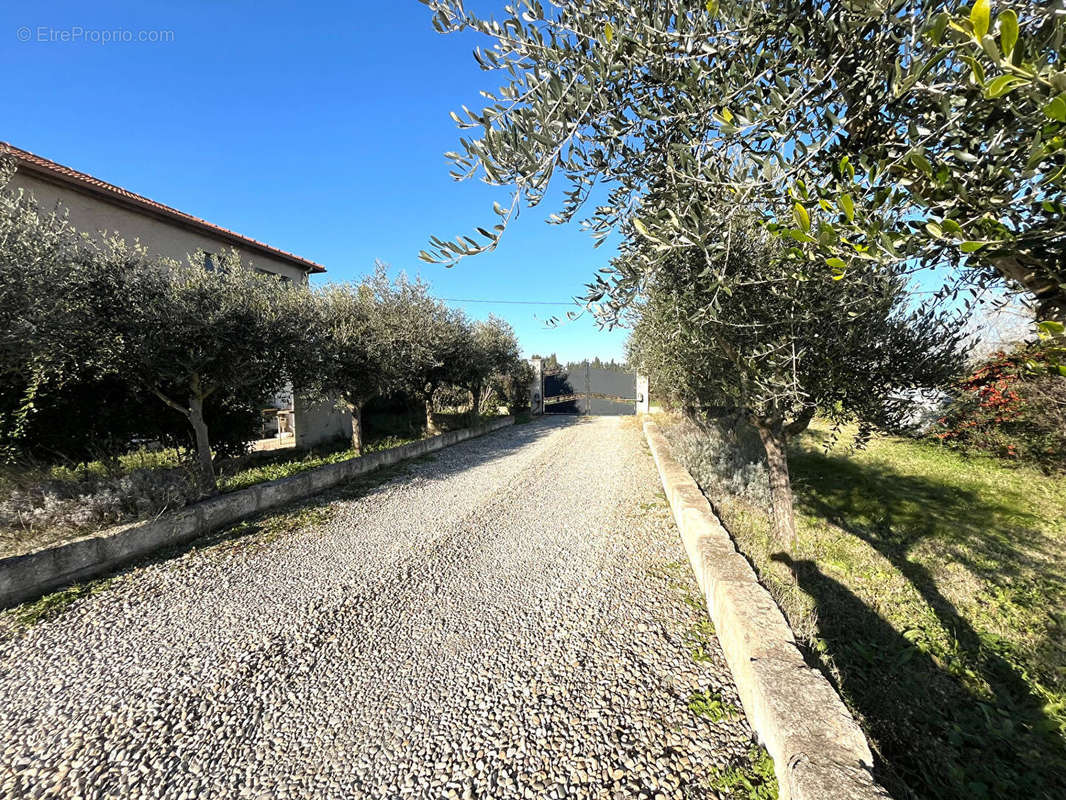 Maison à BEAUCAIRE