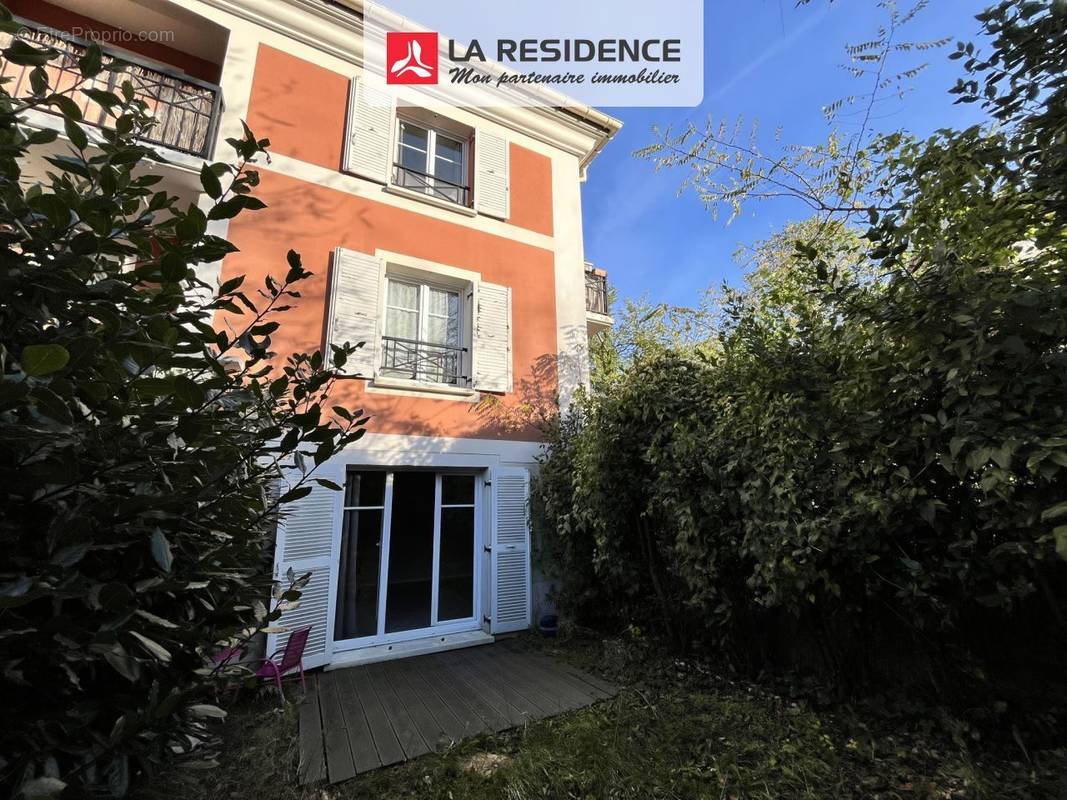 Appartement à SAINT-OUEN-L&#039;AUMONE