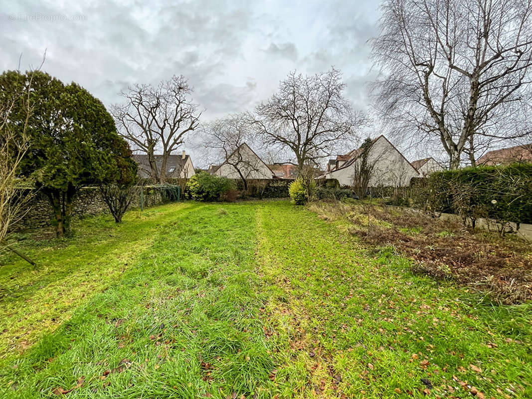 Maison à LEUVILLE-SUR-ORGE