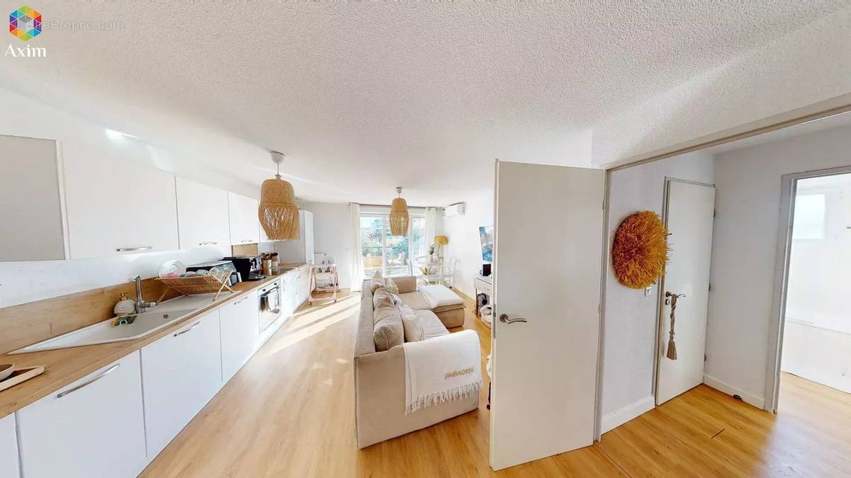 Appartement à FREJUS