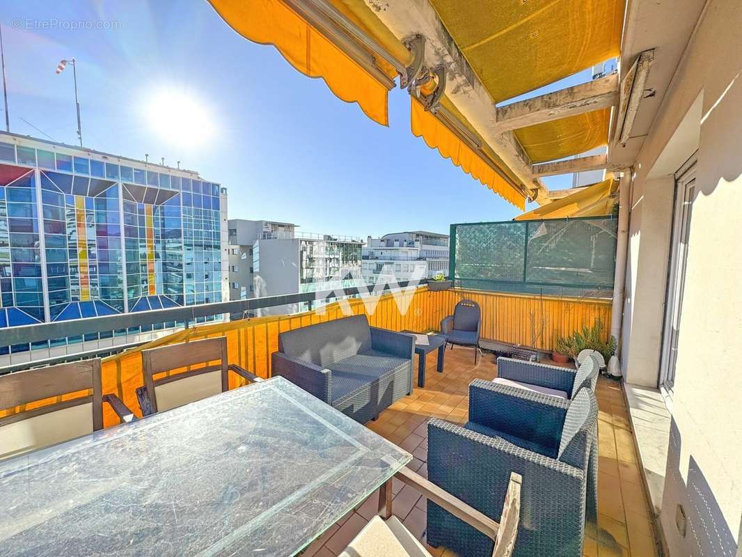 Appartement à NICE